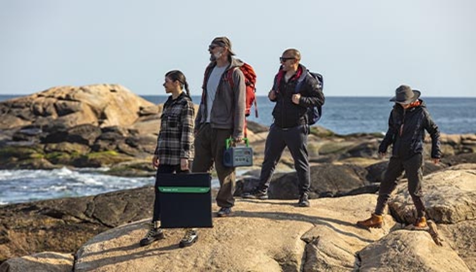 Schneider Electric OffGrid přenosná nabíjecí stanice | Scenario s.r.o.